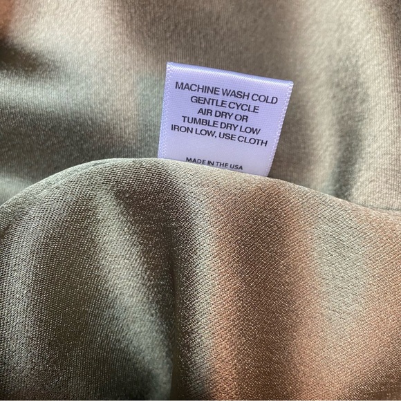 NWT Olivvi Kate Satin Evening Dress in Deep Green - Size L - Picture 6 of 8